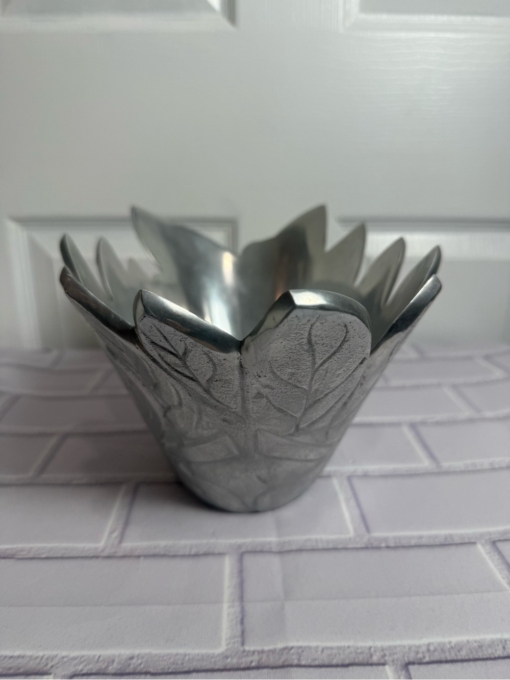 Pottery Barn Barona Silver Leaf Bowl Decorative Centerpiece 11” - Picture 5 of 13
